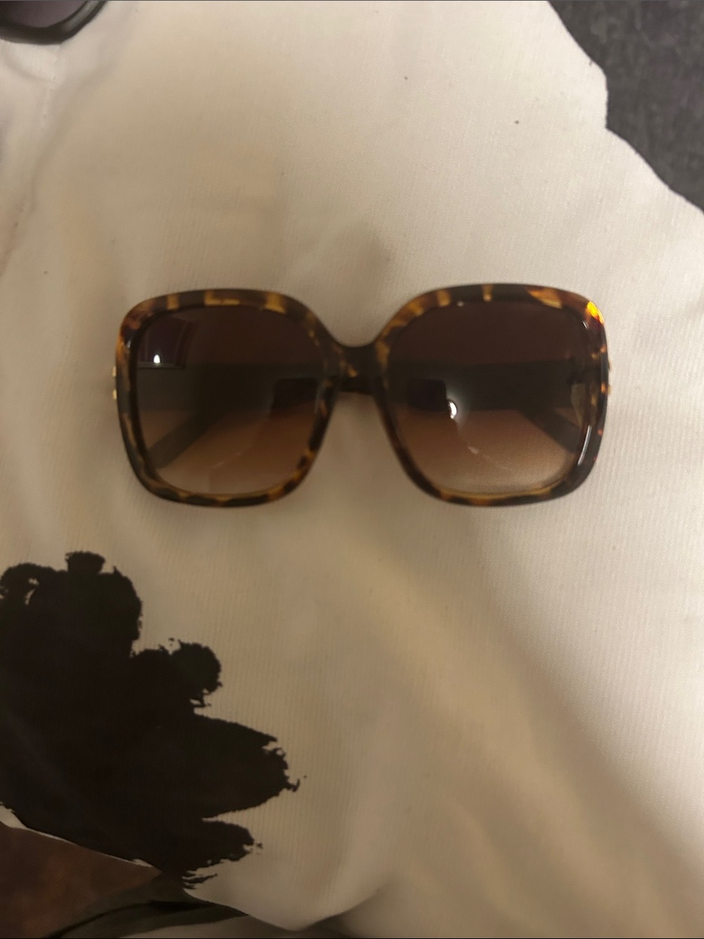 Tortoiseshell Square Women's Sunglasses - Brown Lens